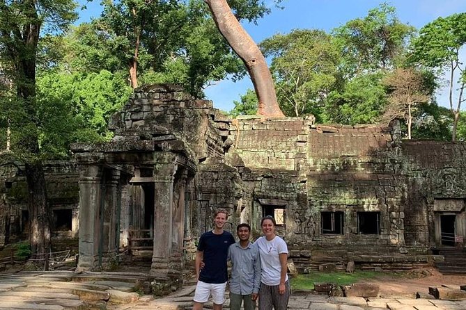 Angkor Wat: Sunrise or Sunset Tours with Tuk Tuk - Angkor Thom’s South Gate in 15 minutes