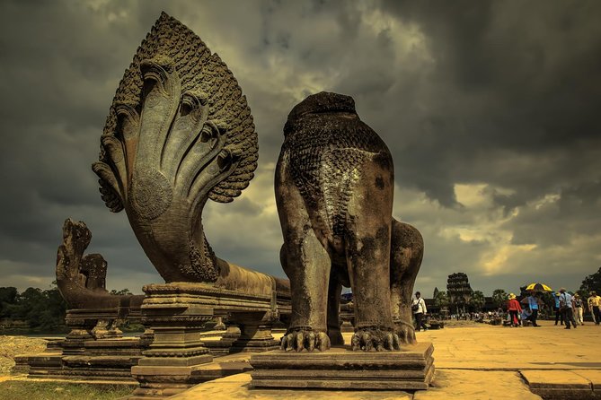 Angkor Wat Sunrise Private Experience with Guide from Siem Reap - A private guide can change the pace
