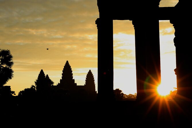 Angkor Wat Sunrise Private Full Day Tour - Baphuon brings a different kind of scale