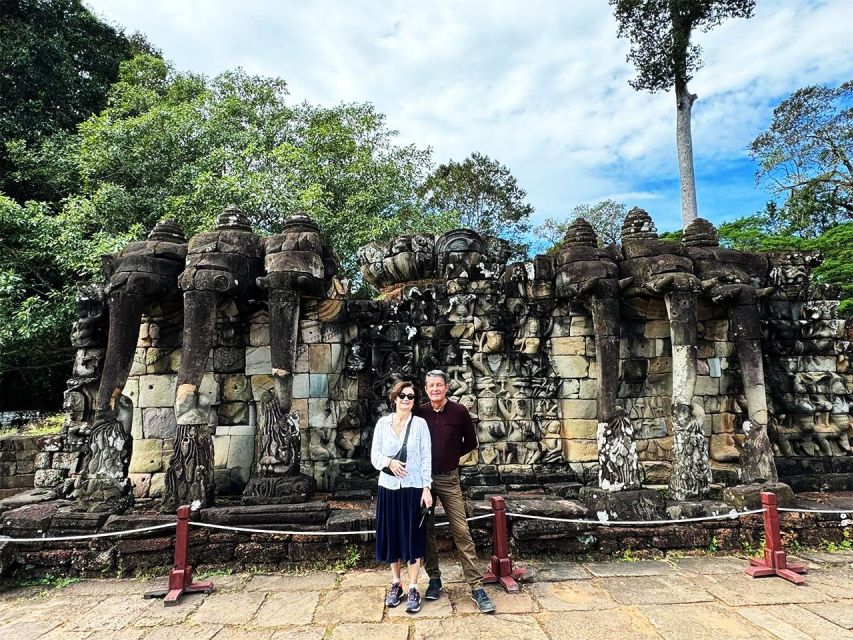 Angkor Wat Sunset In Private and Small-In-Group - Phnom Bakheng and the 300-person limit