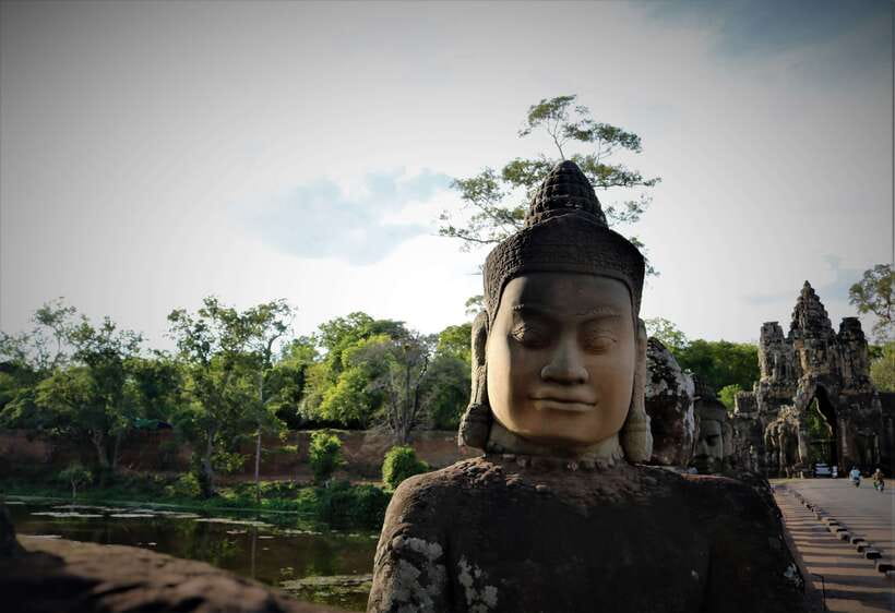 Angkor Wat Sunset Tour - What the guide and driver add