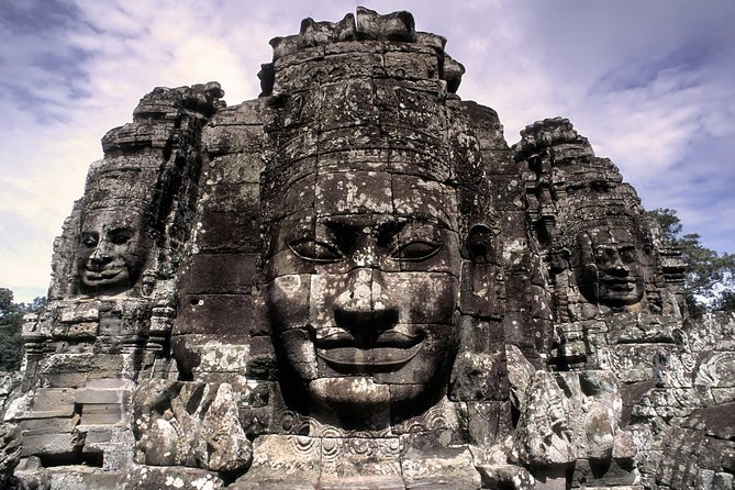 Angkor Wat Temples Tour with Entrance Ticket and Lunch - Morning pickup and the ticket office