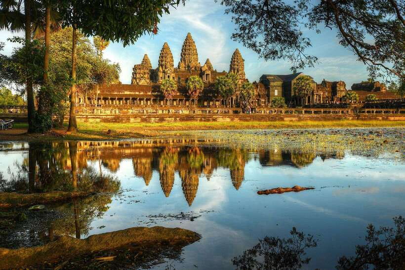 Angkor Zipline and Temple Tour with Sunset - Starting with a zipline in Angkor’s forest