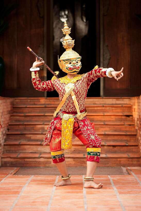 Apsara Performance include Dinner & hotel pick up - What the 1.5-hour schedule means for your day