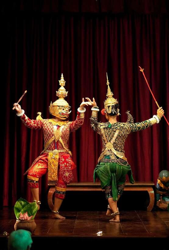 Apsara Performance include Dinner & hotel pick up - Booking, cancellation, and practical details