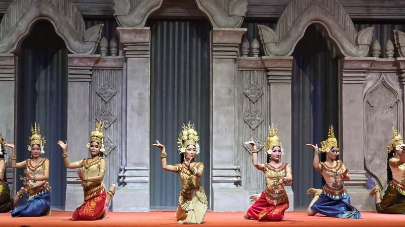 Apsara Performance with Dinner include Pick up & Drop off - Who should book this experience?