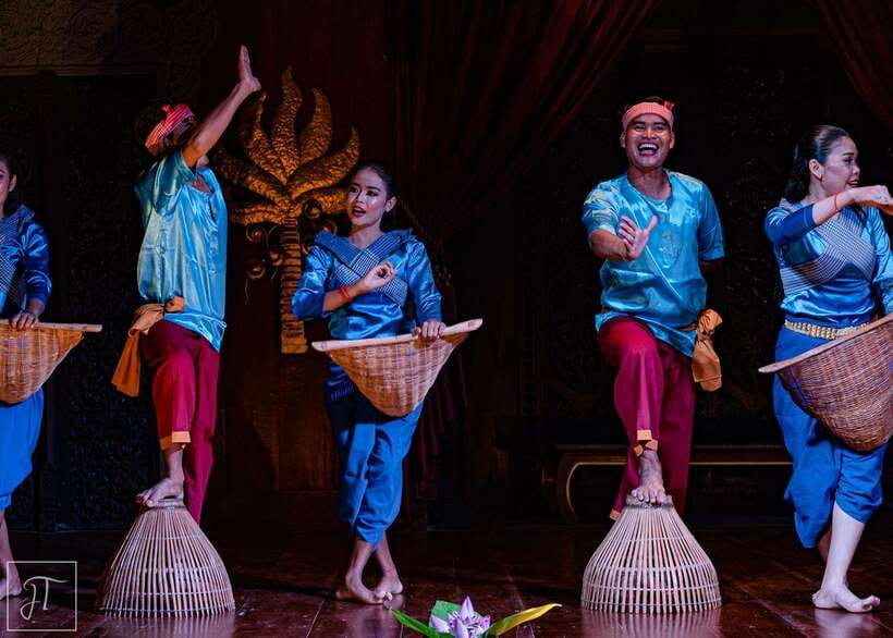 Apsara Theater Performance include dinner & Hotel pick up - How the transport affects the value