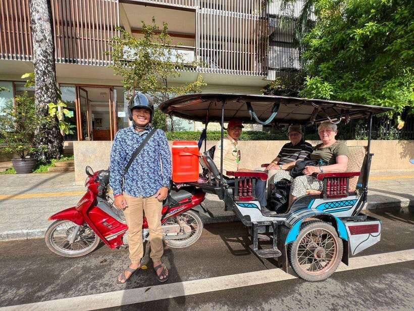 Apsara Traditional Dances & Local Buffet with Tuk-Tuk Ride - Who should book this evening