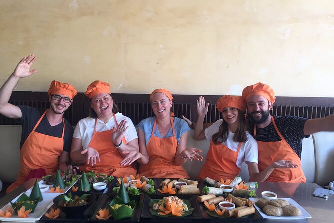 Award-Winning Cooking Class Experience with Professional Teacher - Key Points To Know Before You Book