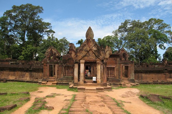 Banteay Srei and Big Tour from Siem Reap Small-Group - Is $52 good value once the pass is added?
