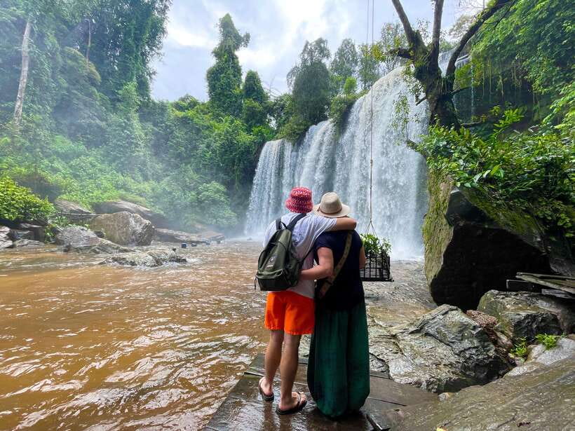 Banteay Srei, Kulen Waterfall & Beng Mealea Exploration - Banteay Srei and the craft of small-scale carving