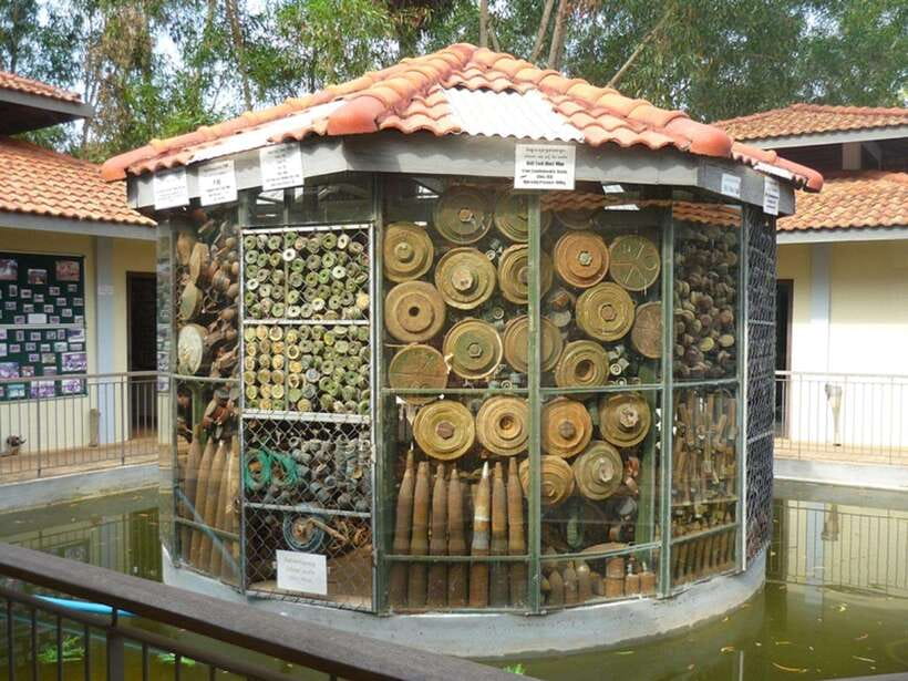 Bantey Srei, Kbal Spean and Landmine museum Private Tuk-Tuk - The Landmine Museum gives the day its human meaning