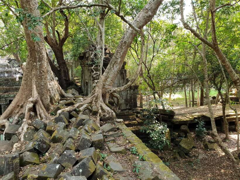 Beng Mealea, Koh Ker & Floating village Day Tour - Why this day reaches beyond Angkor