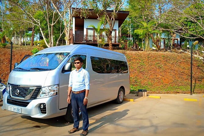 Border Transfer (Siem Reap to Thailand) - Who Will Get the Most From This Ride