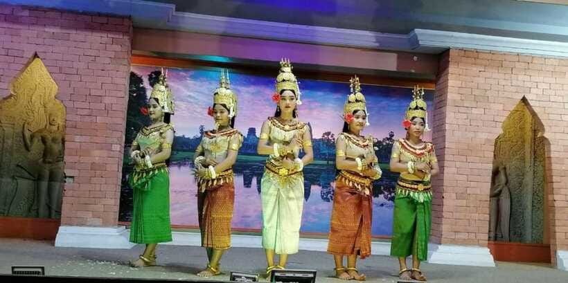 Buffet Dinner Apsara Show with hotel transfers - How the transfers affect the value
