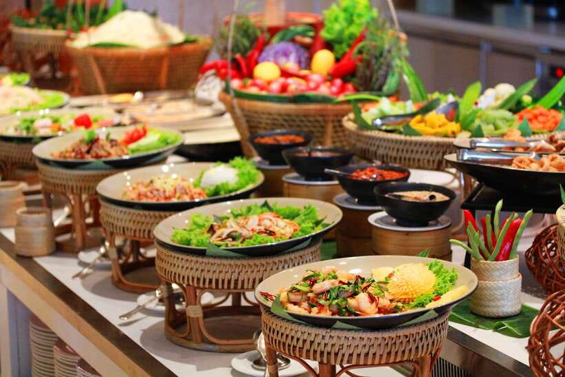 Buffet Dinner Apsara Show with hotel transfers - Arriving at Amazon Angkor