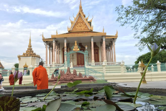 Cambodia 7 Days Tour from Siem Reap to Battambang and Phnom Penh - Day 3: Tonle Sap and Siem Reap’s local side