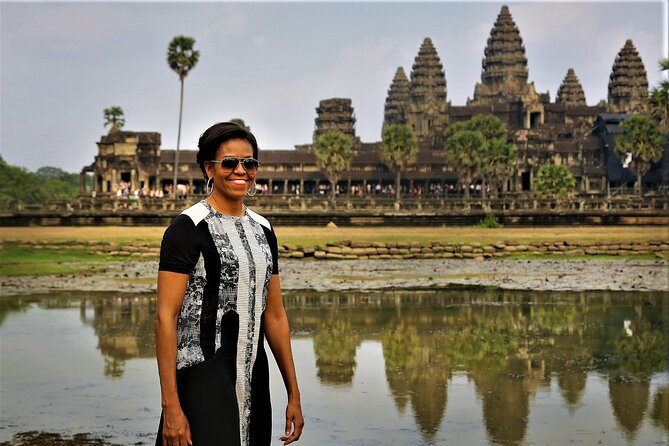 Cambodia Highlight 6 Days Tour from Siem Reap to Phnom Penh - Day 5: Phnom Penh from palace to prison