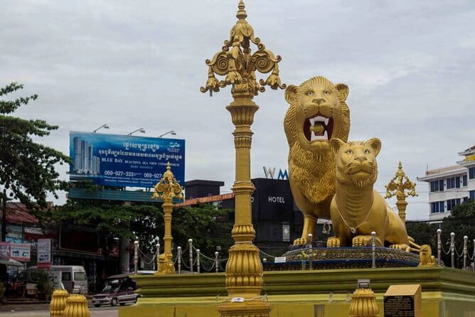 Cambodia Private Taxi - Siem Reap & Angkor Wat Temple Area Tour - Safety, vehicles, and the small comforts