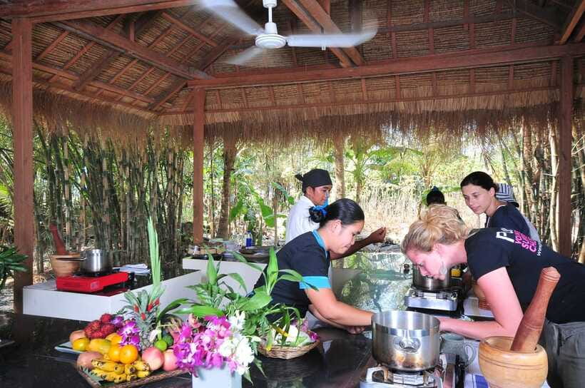 Cambodian Cooking Class from Siem Reap - Meeting a Cambodian family and seeing the ingredients