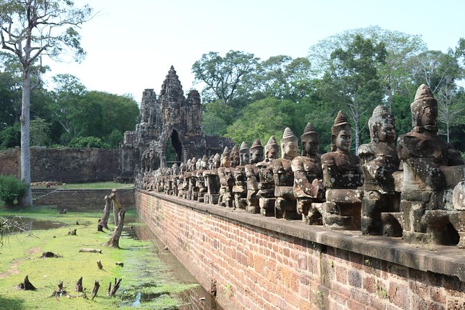 Classic Angkor Wat Sunrise or Sunset Private and Small GroupTour - Bayon Temple and Angkor Thom’s carved faces