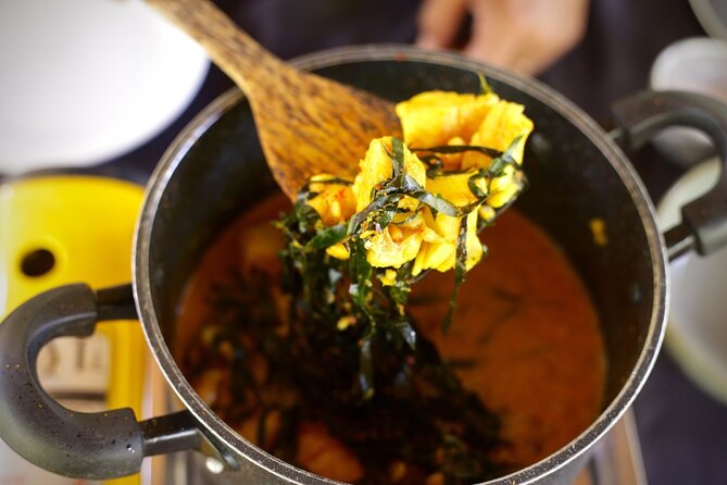 Evening Cooking Class - Cooking three Cambodian dishes with Prya