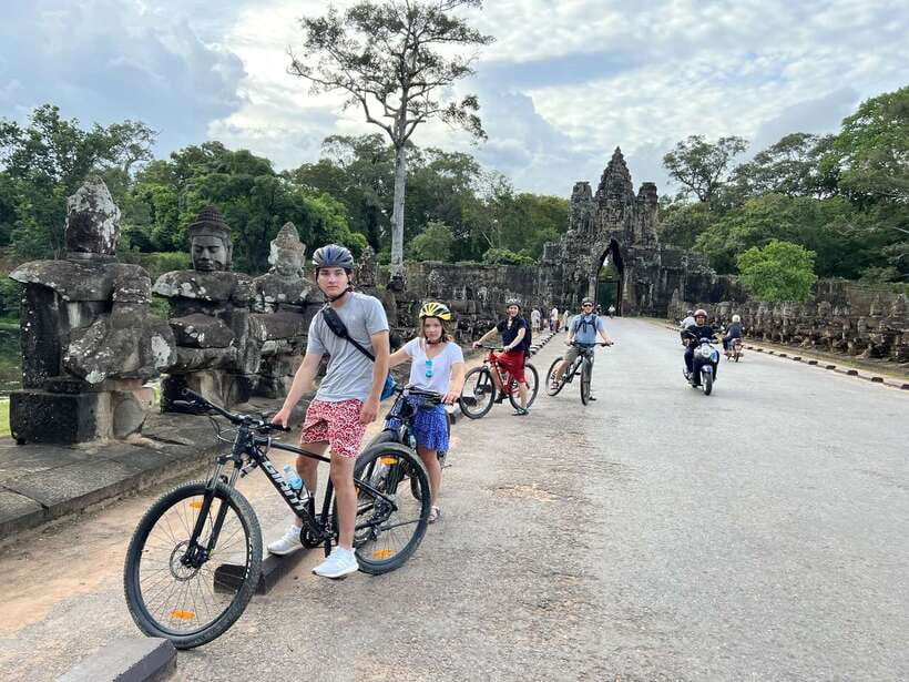 Explore Angkor Wat by Bike and Sunset - Why a bicycle makes Angkor easier to understand