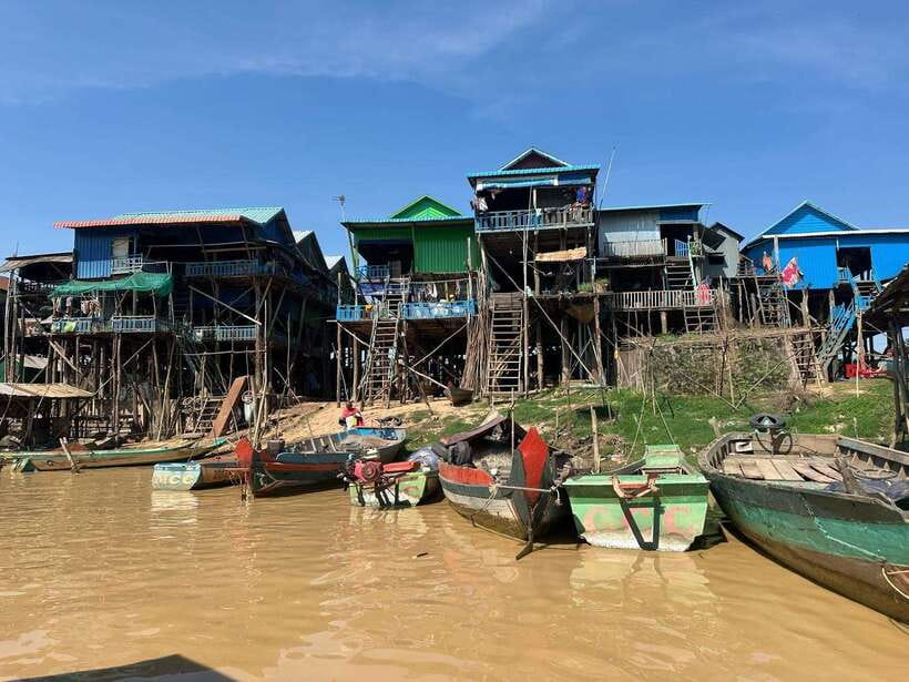 Exploring the Enchanting Kampong Phluk Floating Village - Tonle Sap puts the village in context