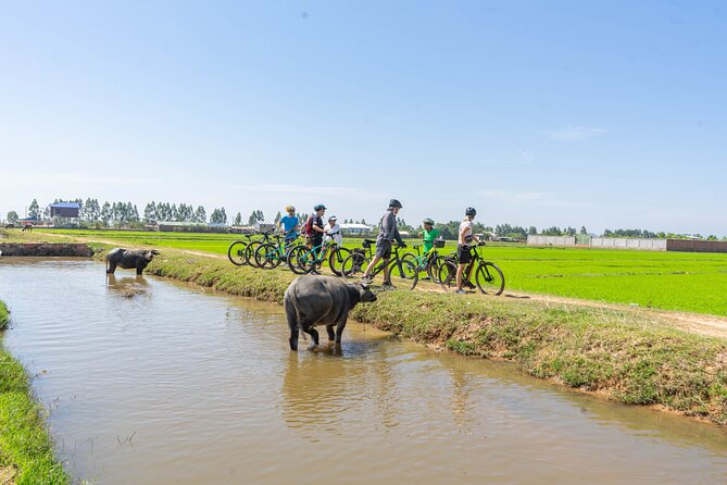 Floating Village Bike & Boat Sunset / E-Bike Available - Reaching Kompong Phluk by bicycle