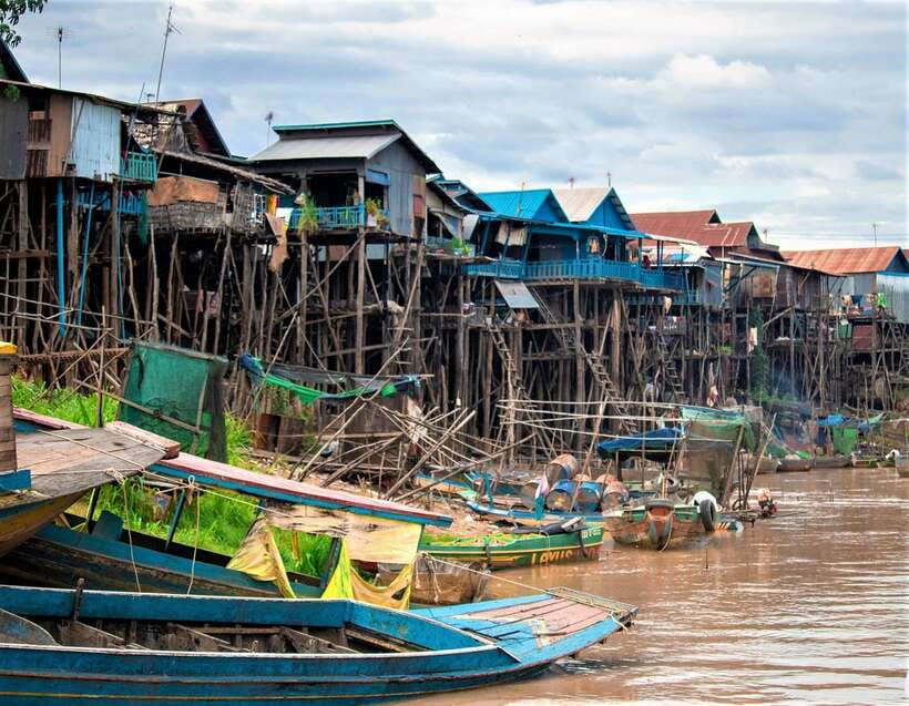 Floating Village-Mangroves Forest Tonle Sap Lake Boat Tour - Ro Lus Market gives the morning a local start