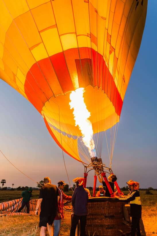 From Krong Siem Reap: Angkor Hot Air Balloon Ride w/ Pickup - Arrival and preparation for takeoff