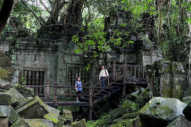 From Siem Reap: Angkor Wat and Floating Village 3-Day Trip - Clothing, Heat, and Temple Etiquette