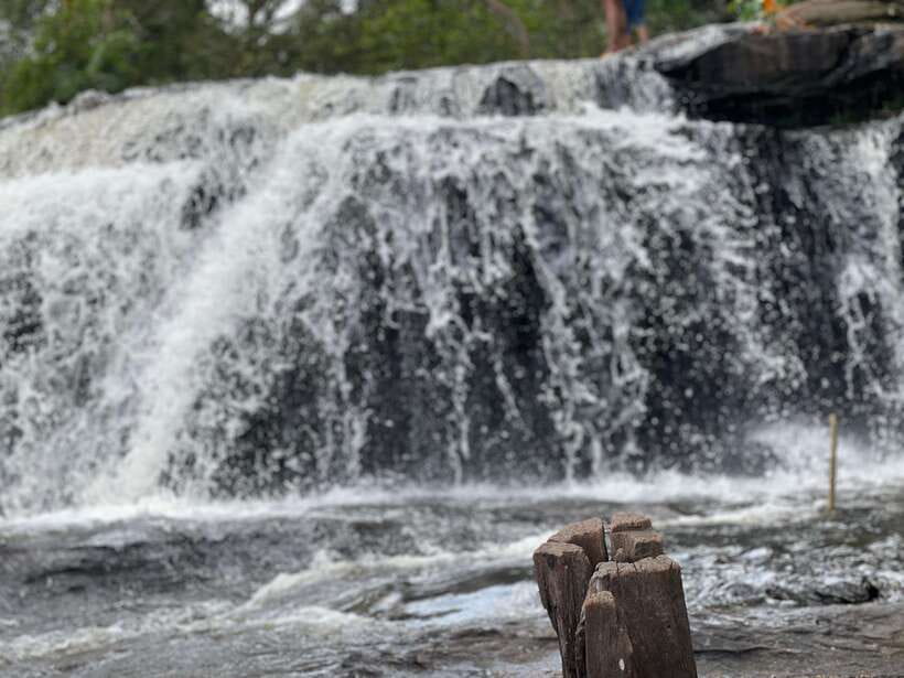 From Siem Reap: Banteay Srei and Kulen Waterfall Guided Tour - Guide, vehicle, and group size