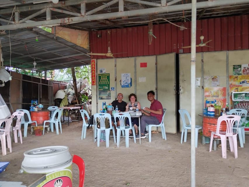 From Siem Reap: Battambang Day Trip Return or to Phnom Penh - Lunch and local food beyond the main route