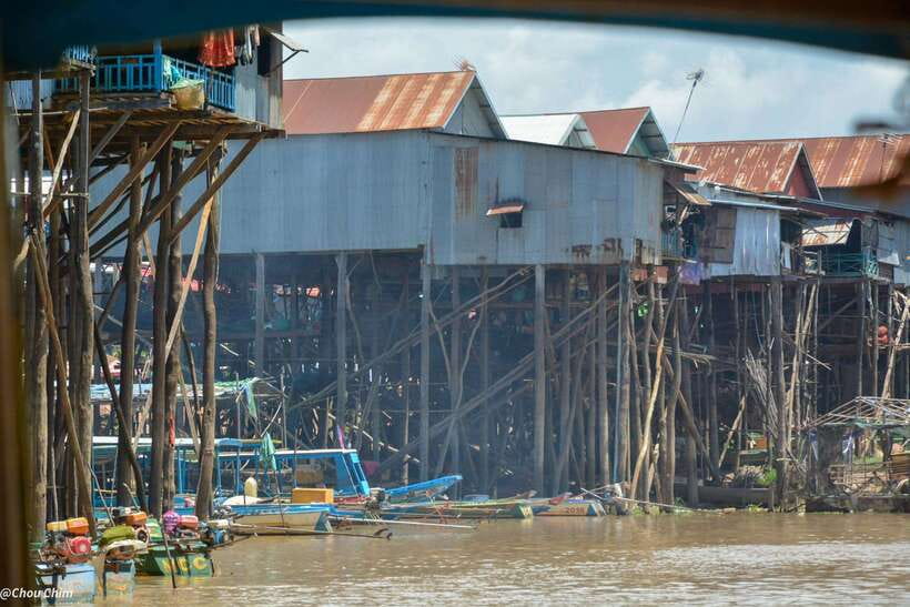 From Siem Reap: Floating Village Tour by Boat - Cruising past Kompong Phluk’s stilted homes