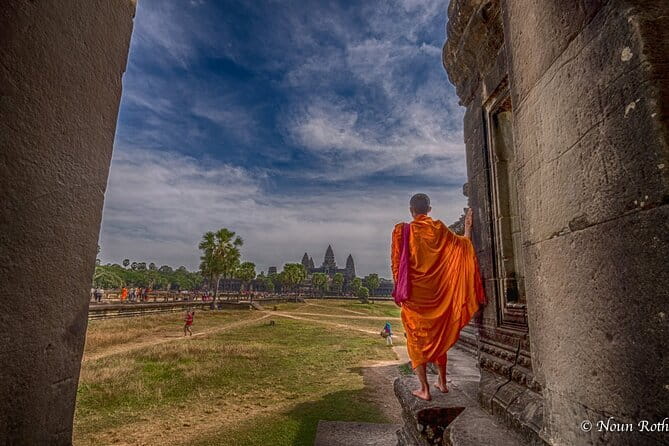 Full-Day Angkor Wat & All Must-See with Banteay Srei Private Tour - Angkor Wat starts the day with two and a half hours