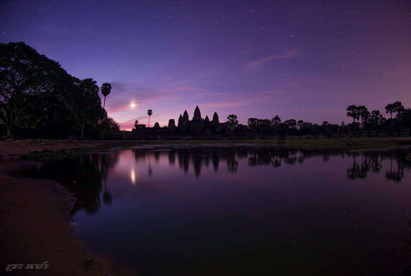 Full-Day Angkor Wat Sunrise and Sunset Private Tour - Breakfast, then a second look inside Angkor Wat