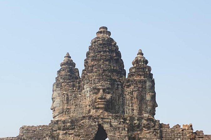 Full Day Angkor Wat Temples Tour with Pickup - Who should book this Angkor experience