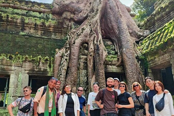 Full Day Archeological Tour in Siem Reap with Sun Set - Angkor Wat: allow two and a half hours