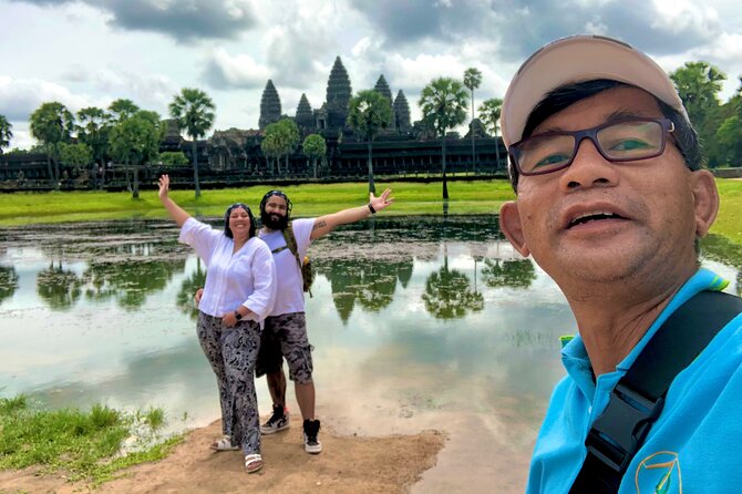 Full-Day Private Tuk Tuk Tour of Angkor Wat Temples - The people who make the day easier