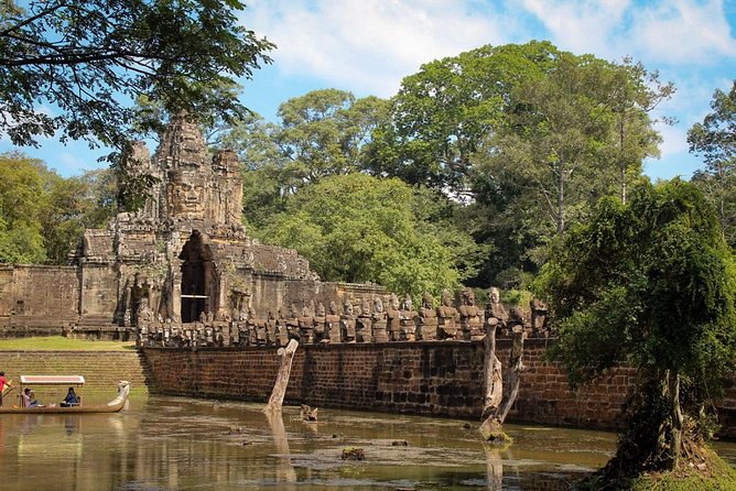 Full-day Private VIP Tour to Angkor Complex - Phimeanakas and the Terrace of the Elephants