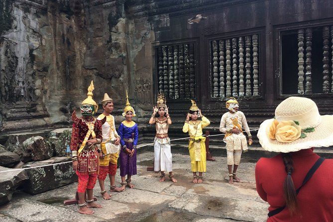 Full-Day Siem Reap Angkor Major Temples Private Tour - Bayon brings Angkor Thom to life