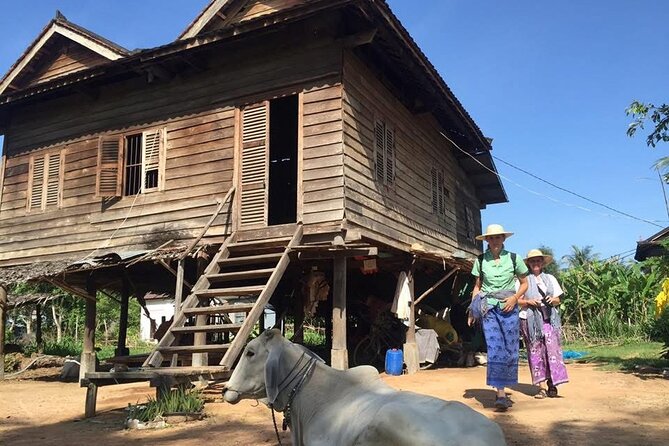 Full Day Siem Reap Farm Tour with Cooking Class and Monk Blessing - Cooking a meal from the morning’s ingredients