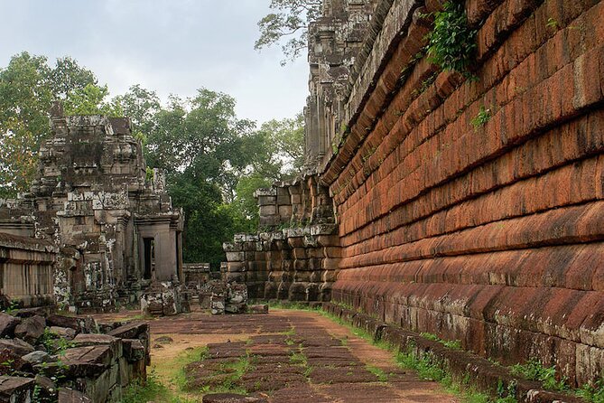 Full Day Small Group Tour Guide with Sun rise - What to bring for seven to eight hours