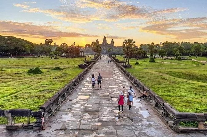 Full Day Tour Angkor Wat Sunrise and Siem Reap Temples - Banteay Srei and the breakfast question