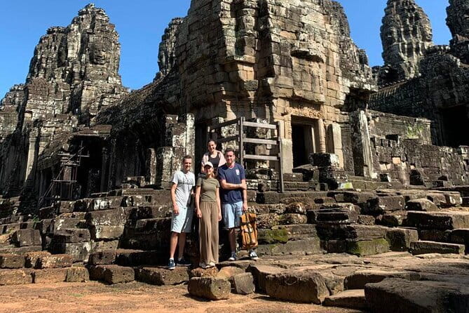 Golden Sunrise at Angkor Wat Private Guided Tour - Why the early start matters at Angkor Wat
