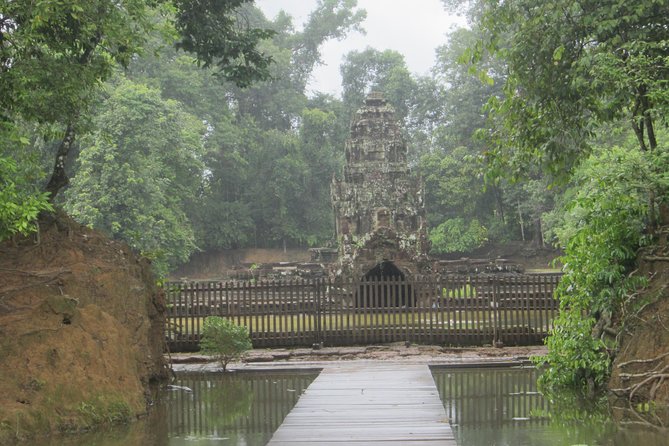 Grand Circuit with Banteay Srei and Banteay Samre Tour - Why this Grand Circuit day works