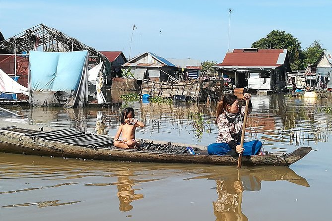 Half Day Floating Village ( Mechrey) & Tole Sap Tour - The two-hour Tonlé Sap boat ride