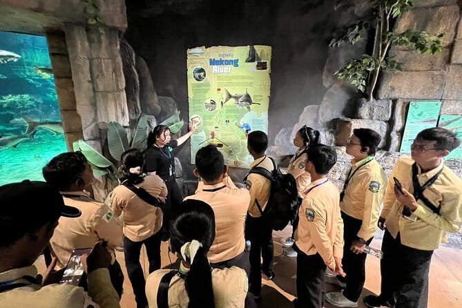 Half Day River Monster Tour with Private Guide in Siem Reap - The journey to Angkor Wildlife & Aquarium