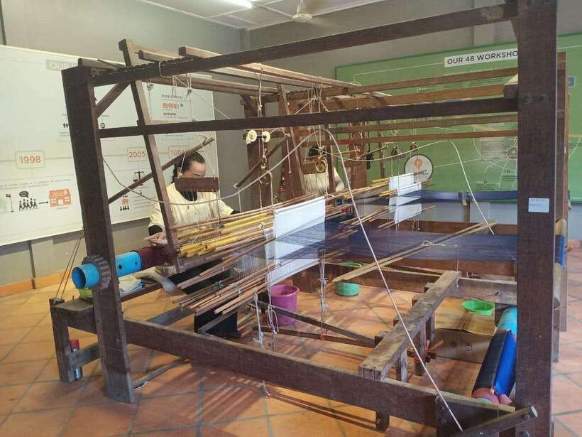 Half Day Trip: Silk Farm, Satcha, and Senteur d'Angkor Tour - Why this craft tour adds something different to Siem Reap